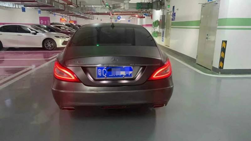 深圳12年奔驰CLS2