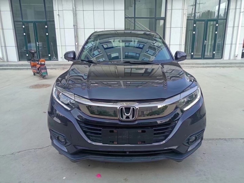 泰安21年本田缤智1