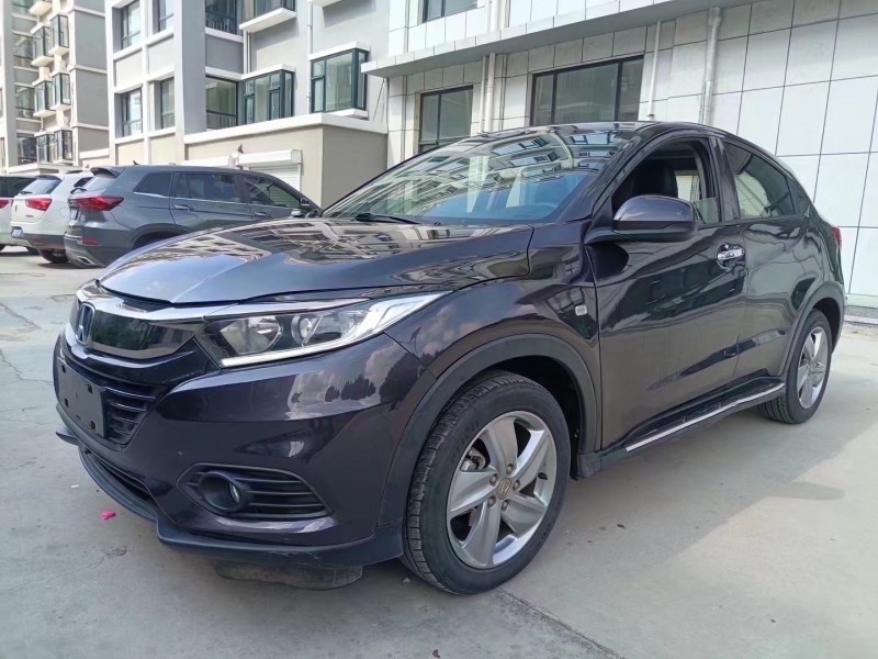 泰安21年本田缤智2