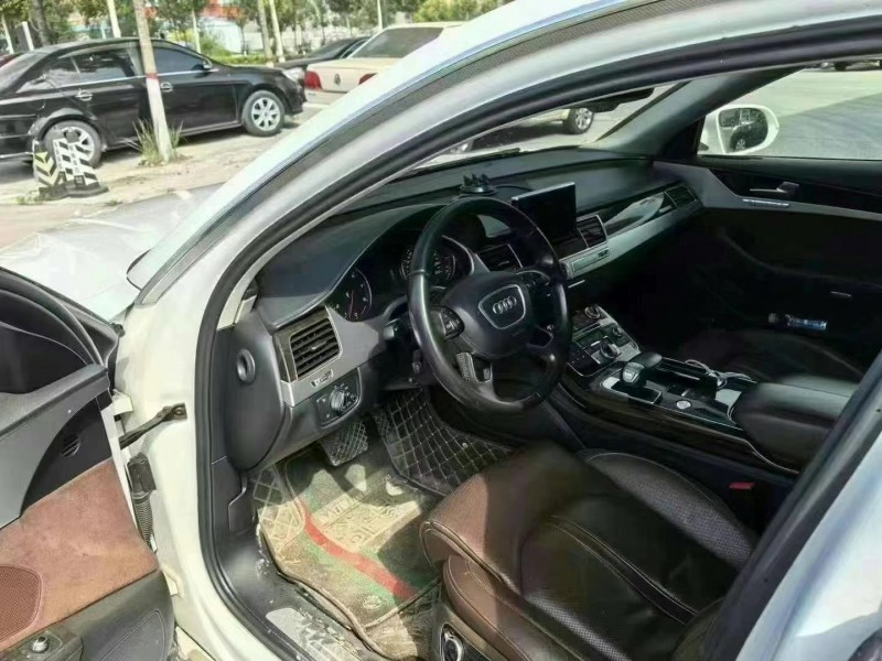 廊坊15年奥迪A8L4