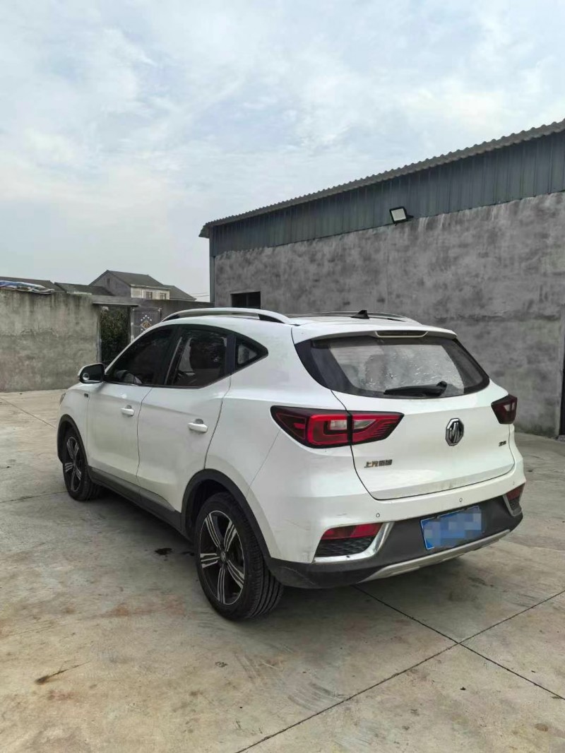 襄陽18年名爵ZS7