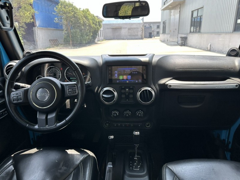 鹽城18年Jeep牧馬人6
