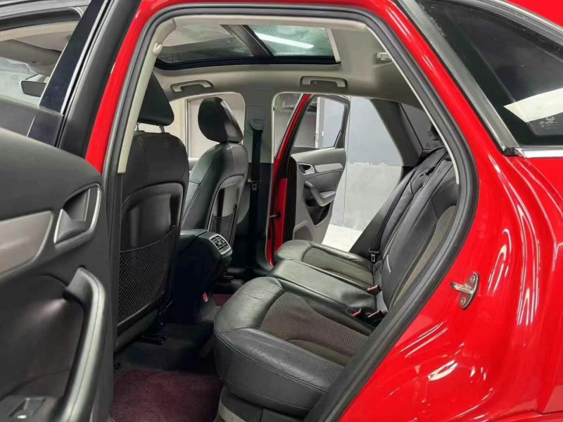 成都16年奥迪Q37