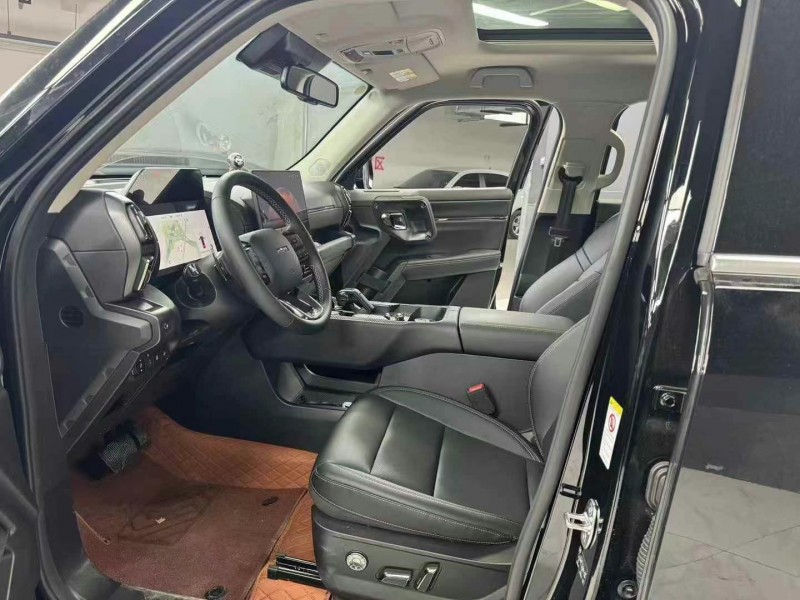 成都24年哈弗大狗6