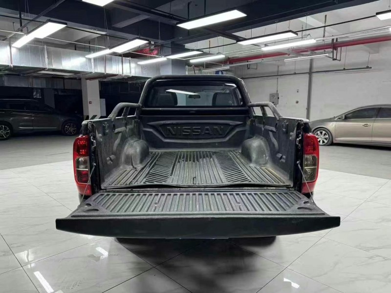 成都21年东风锐骐皮卡4