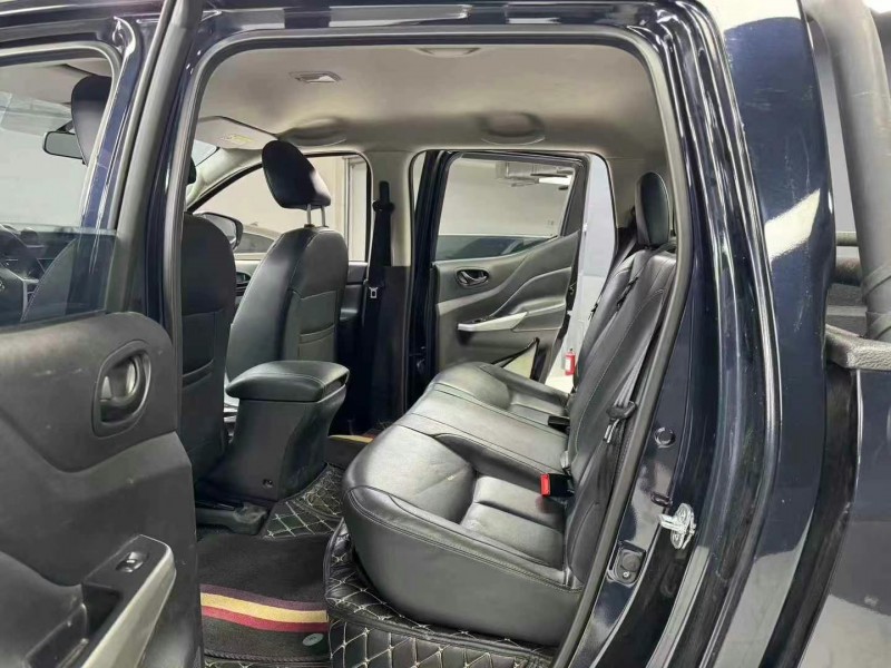 成都21年东风锐骐皮卡7