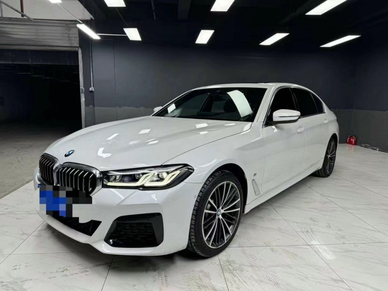 成都21年宝马5系2