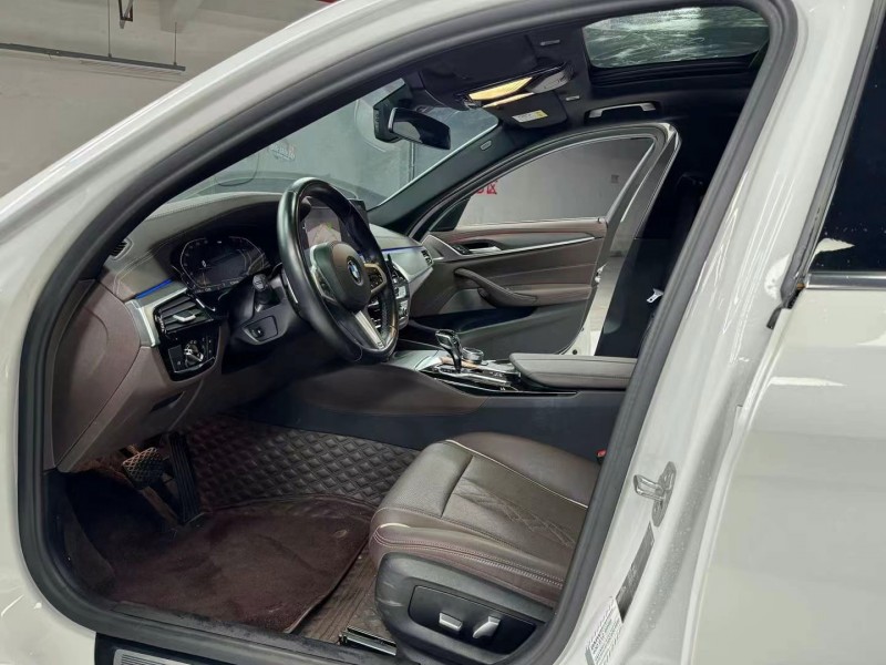 成都21年宝马5系5