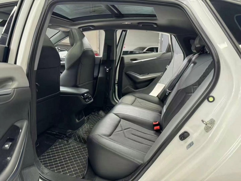 成都23年长安汽车睿骋7