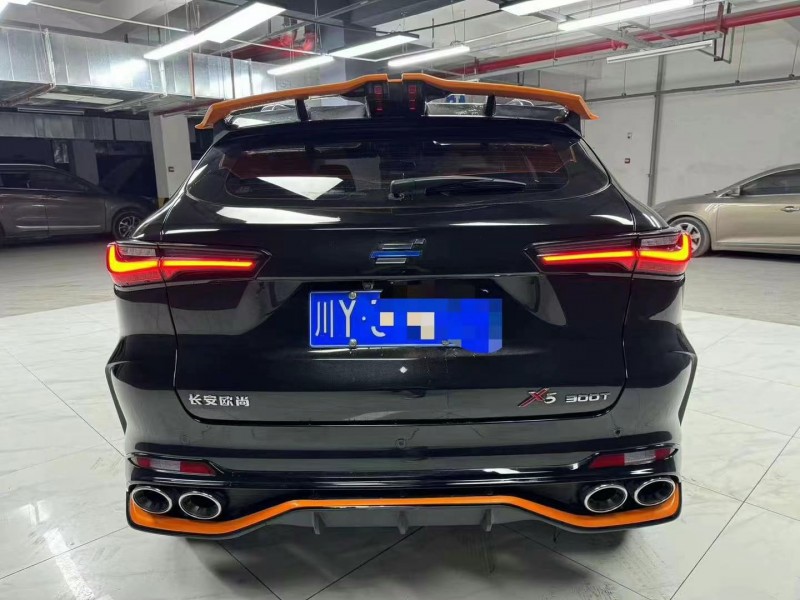 成都23年长安汽车欧尚6