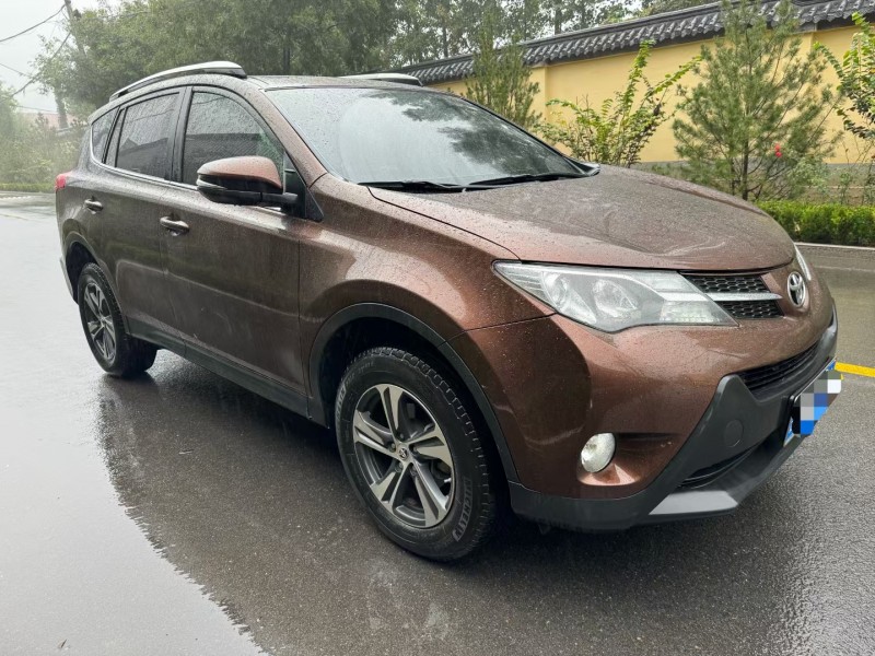 淄博16年豐田RAV4榮放3