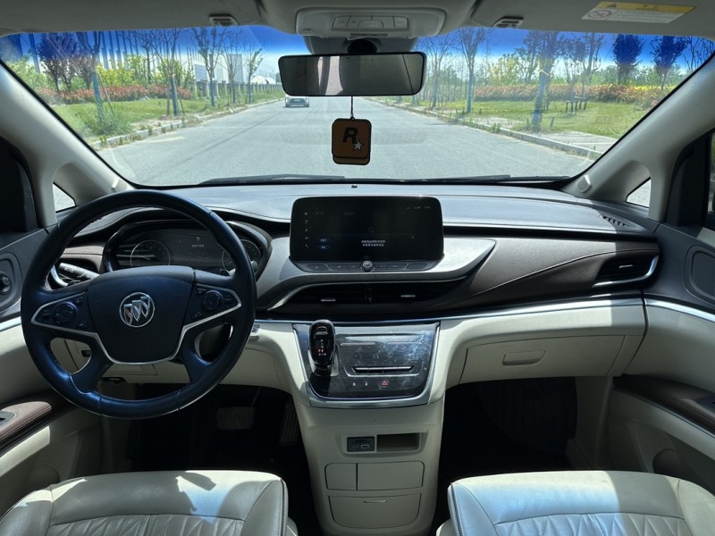 盐城22年别克GL86