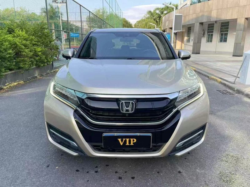 广州17年本田URV1