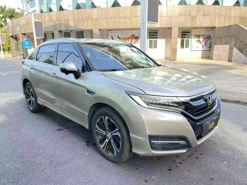 广州17年本田URV3