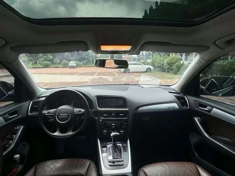 青岛14年奥迪Q56