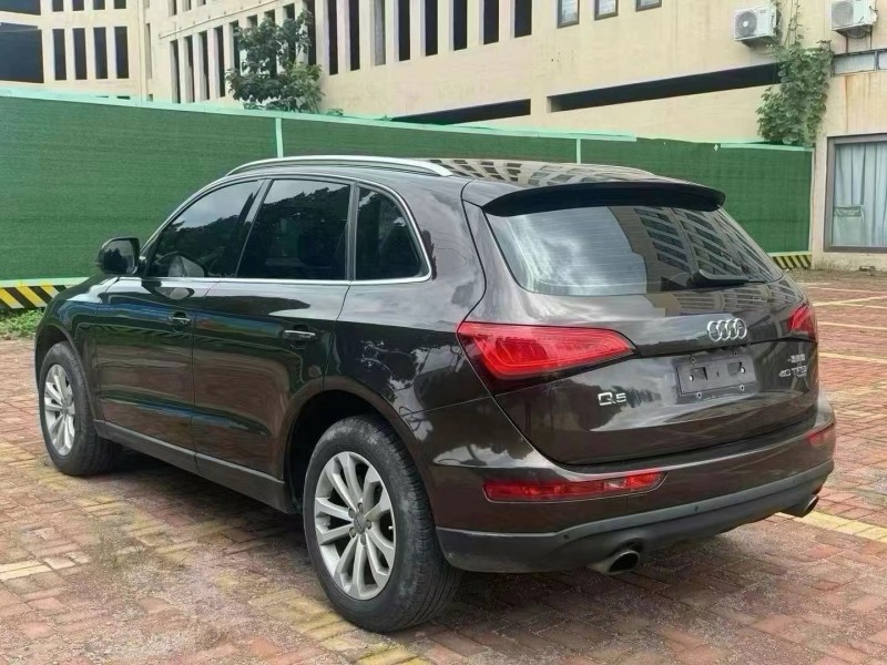 青岛14年奥迪Q58