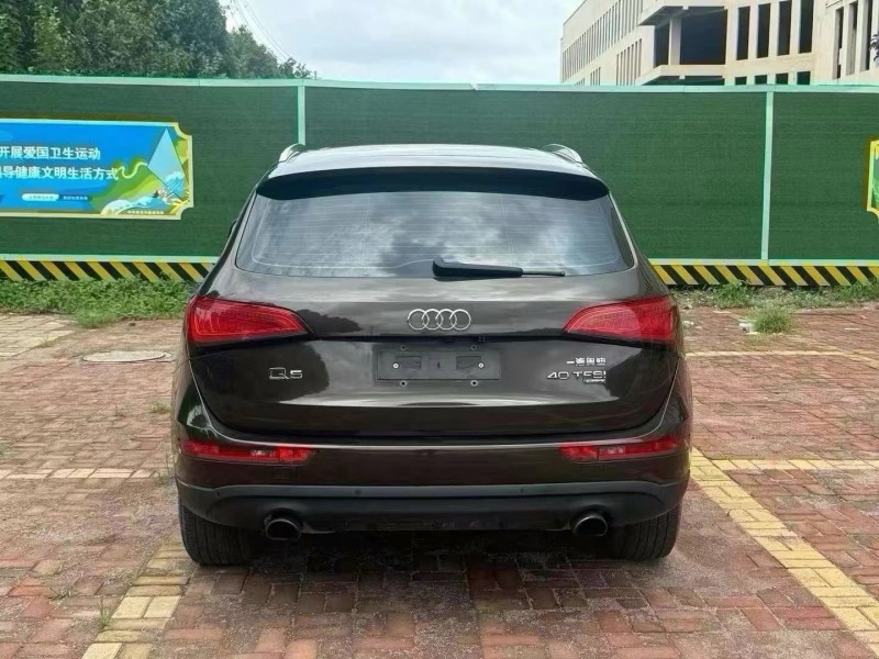 青岛14年奥迪Q59