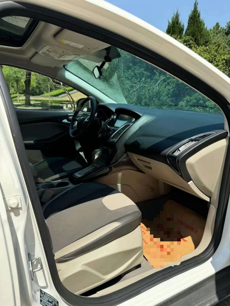 邢台14年福特福克斯7