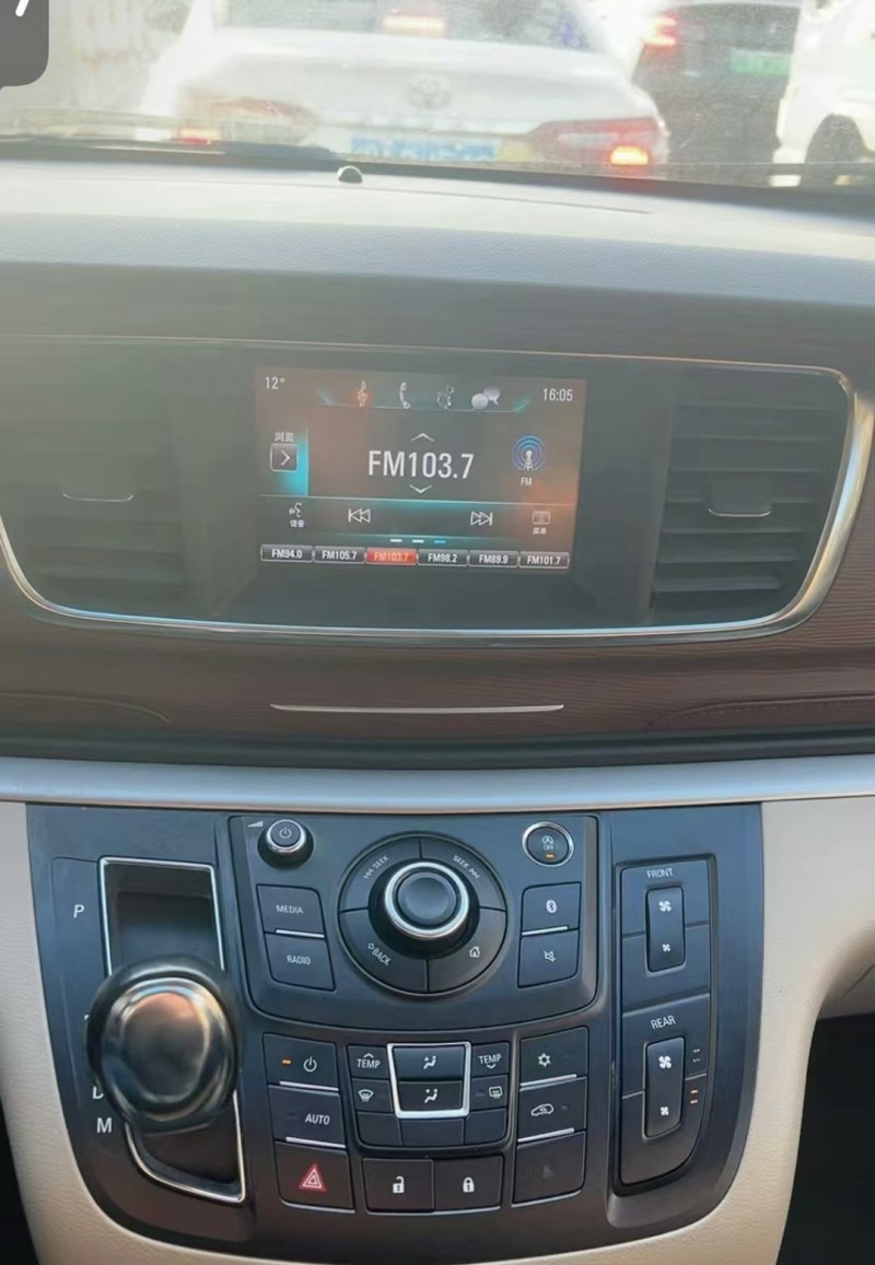 济宁18年别克GL84