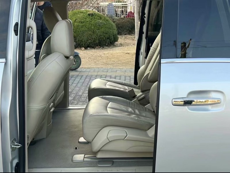 济宁18年别克GL86