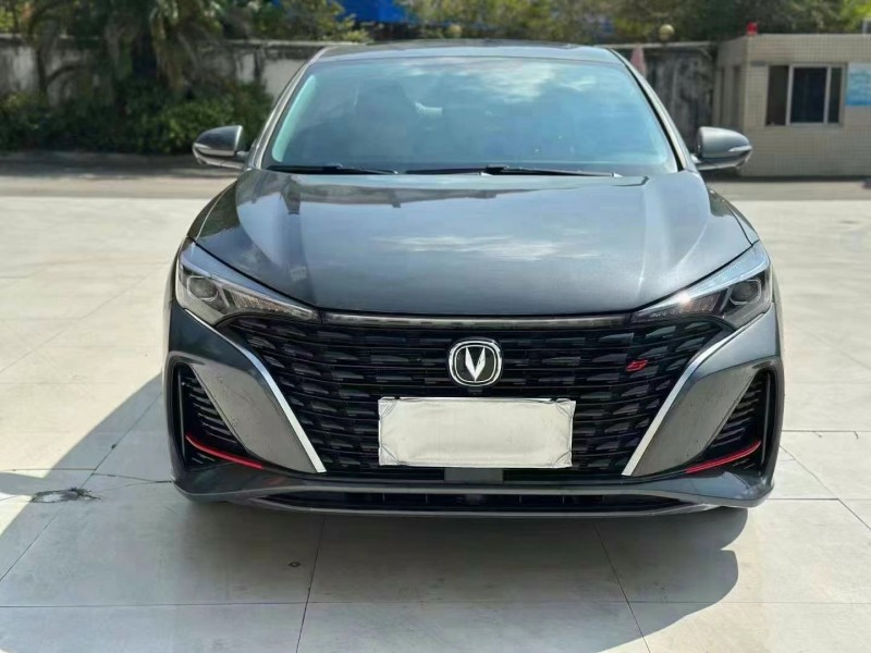清遠24年長安汽車逸動1