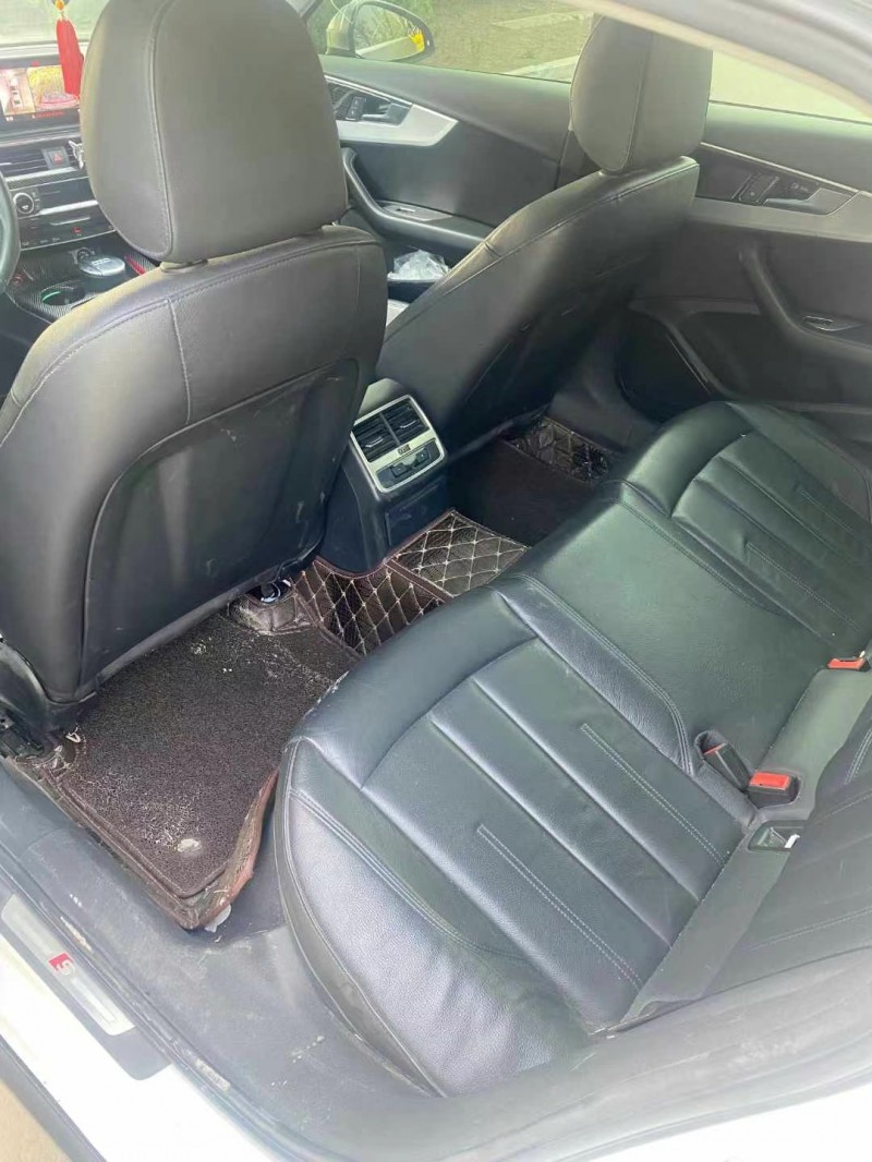 青岛17年奥迪A4L6