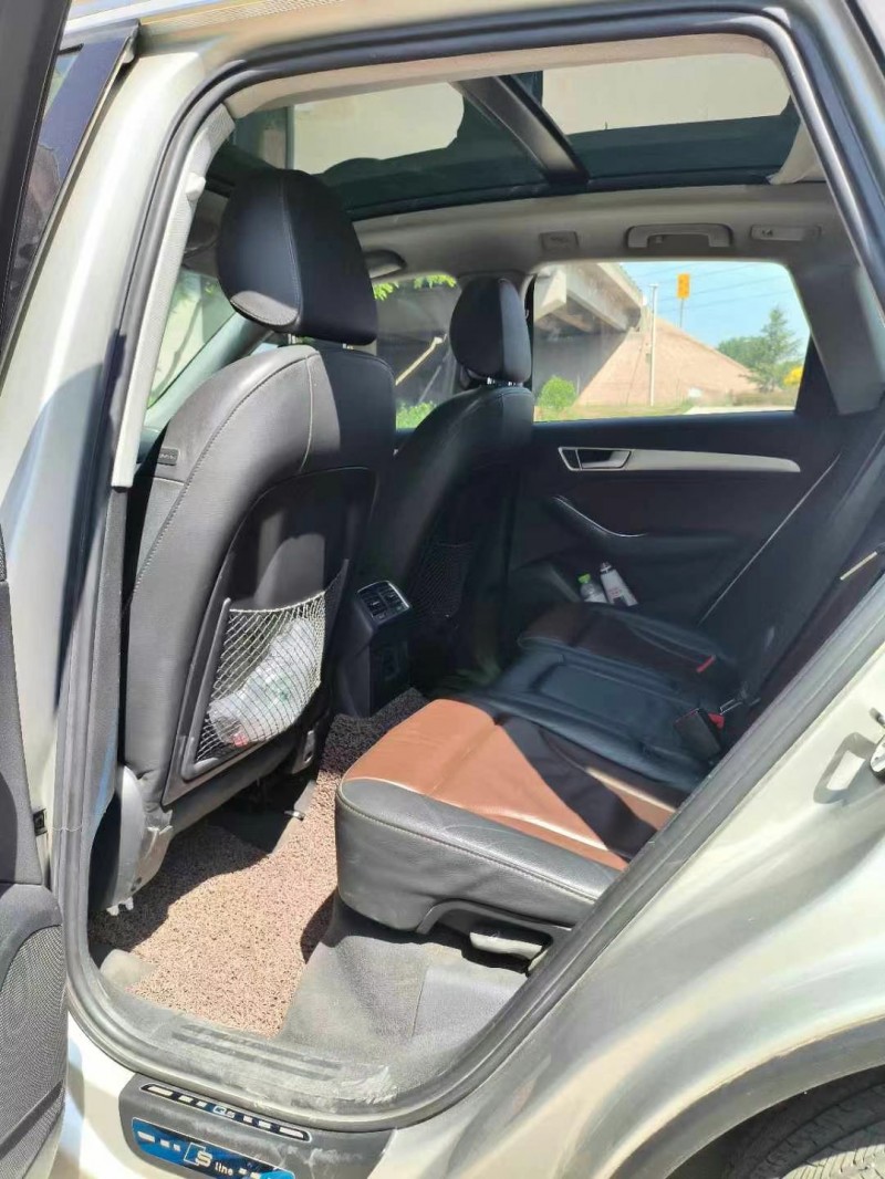 青岛16年奥迪Q56