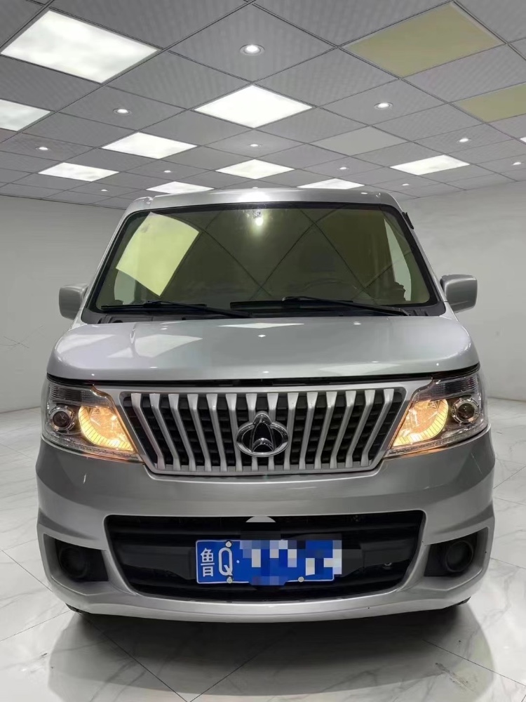 成都21年长安汽车M601