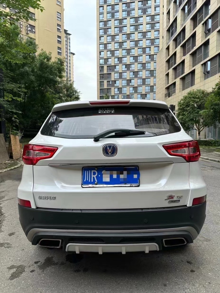 成都17年长安汽车CS759