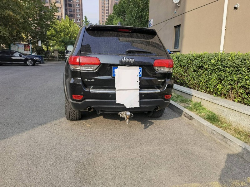 天津15年Jeep大切諾基6