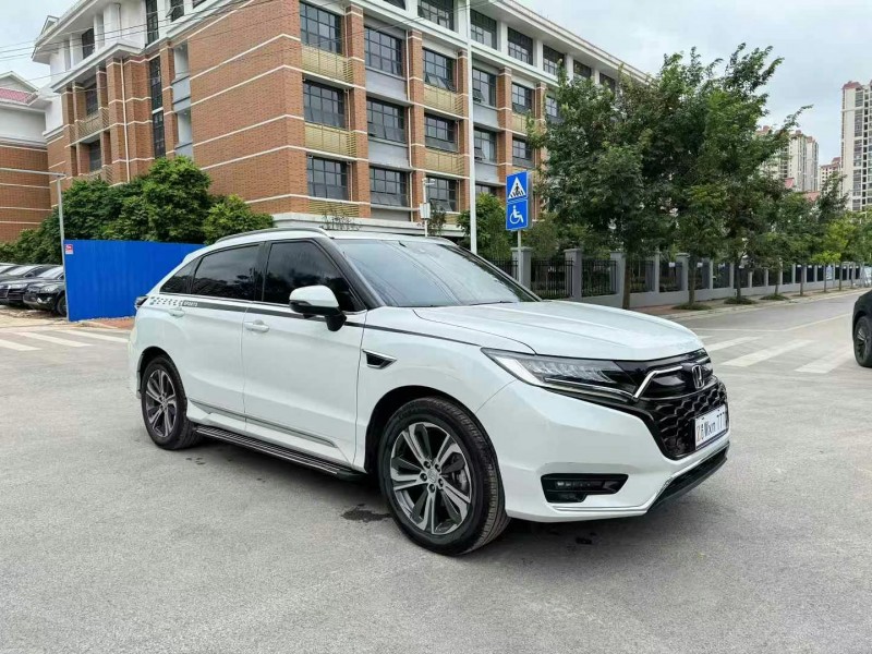 南宁21年本田URV3