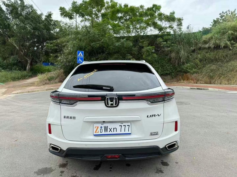南宁21年本田URV9