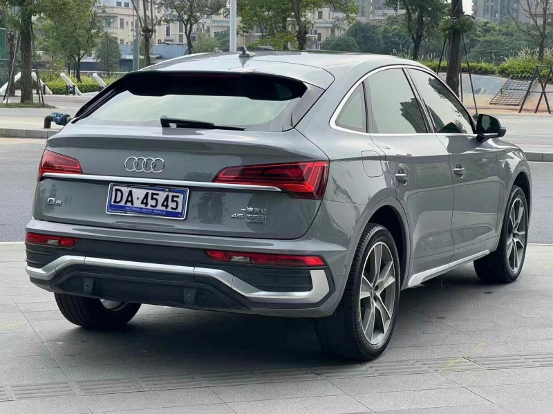 东莞22年奥迪Q57