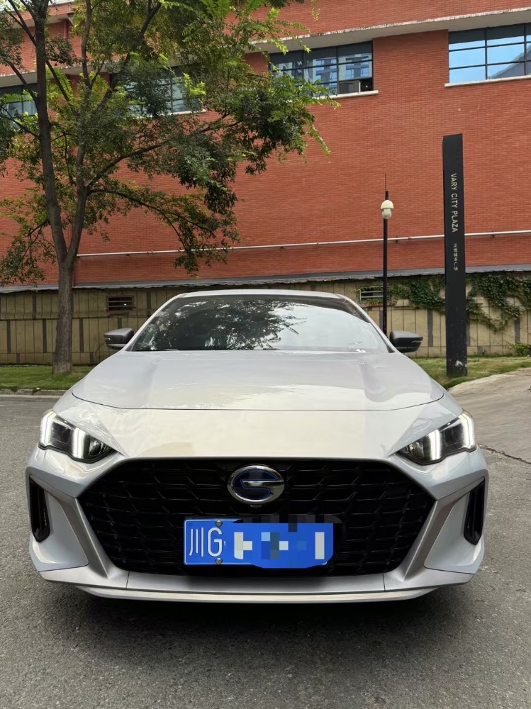 成都24年传祺影豹1