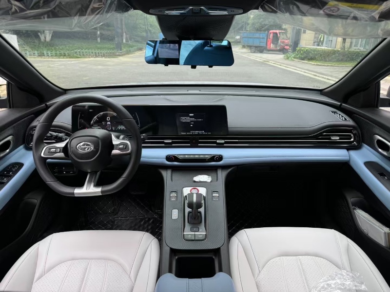 成都24年传祺影豹5