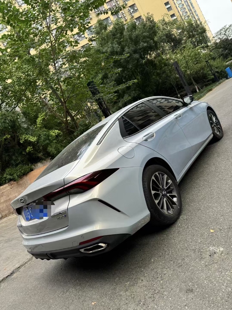 成都24年传祺影豹8