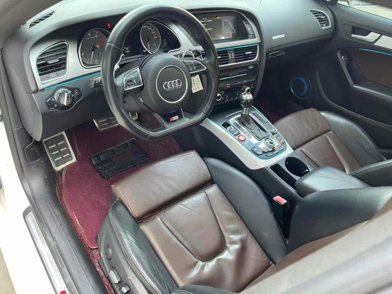 济宁14年奥迪S55