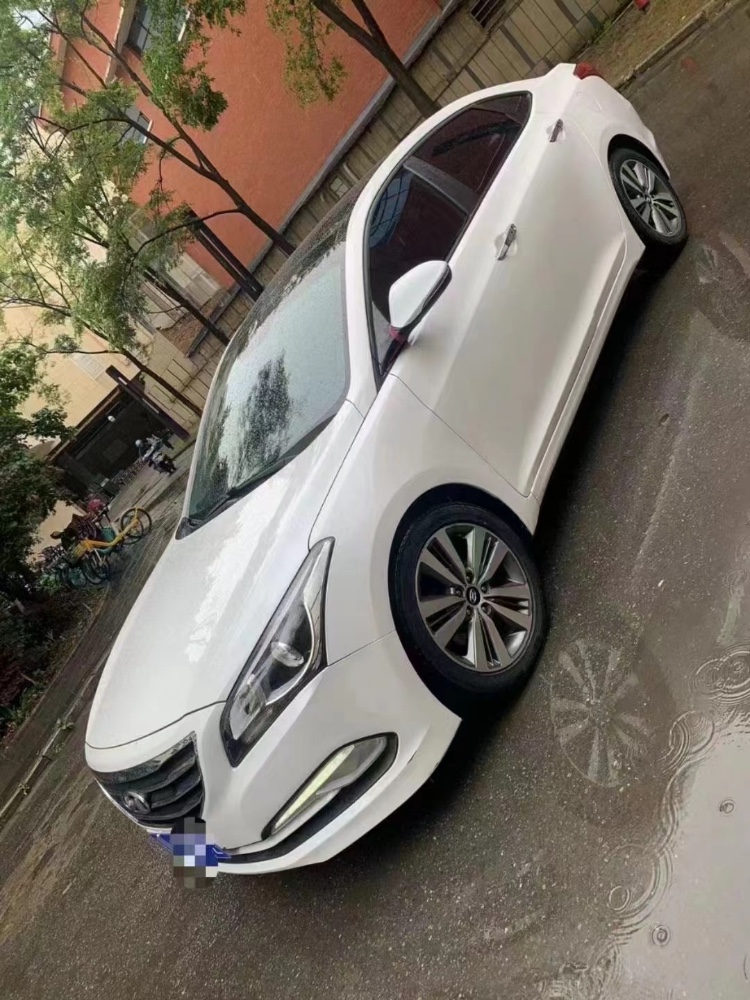 成都16年现代名图2