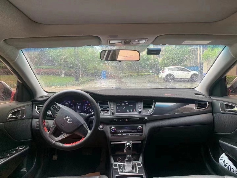 成都16年现代名图7