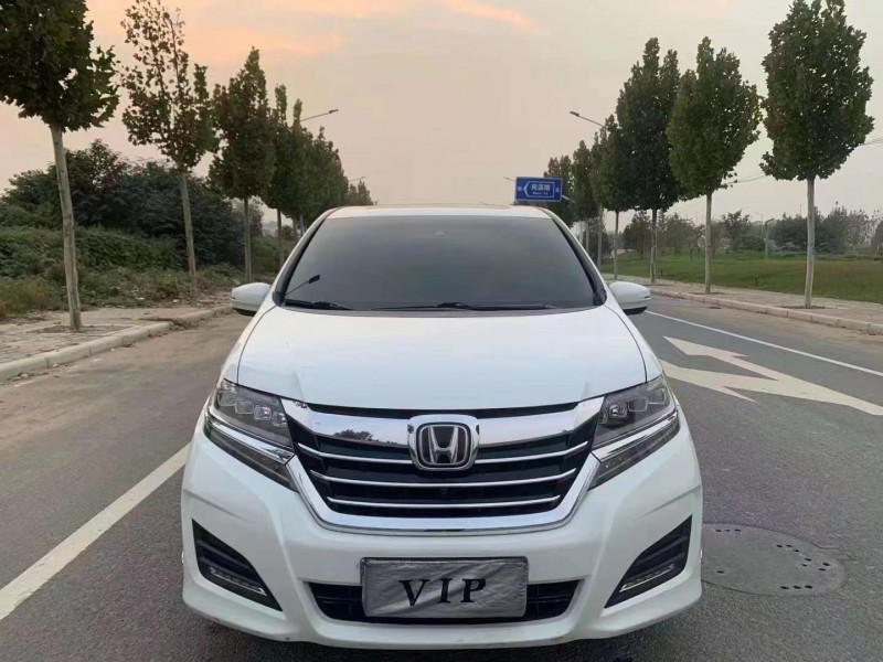 郑州18年本田艾力绅1