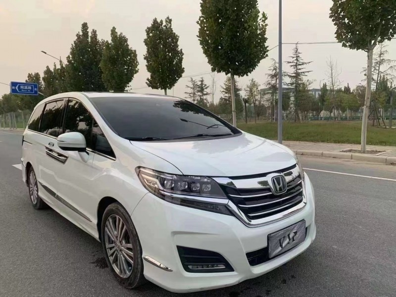 郑州18年本田艾力绅2
