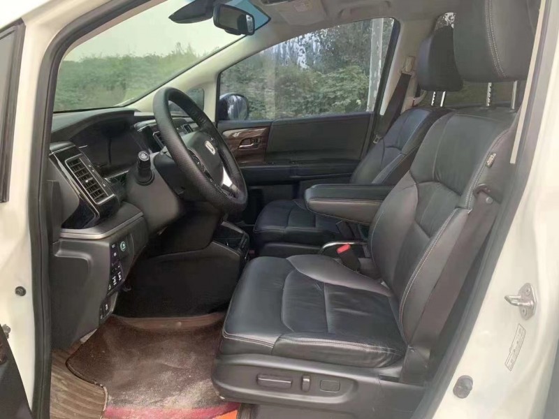 郑州18年本田艾力绅4