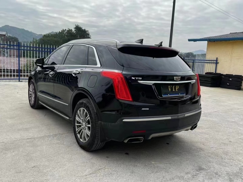 湘潭16年凱迪拉克XT58