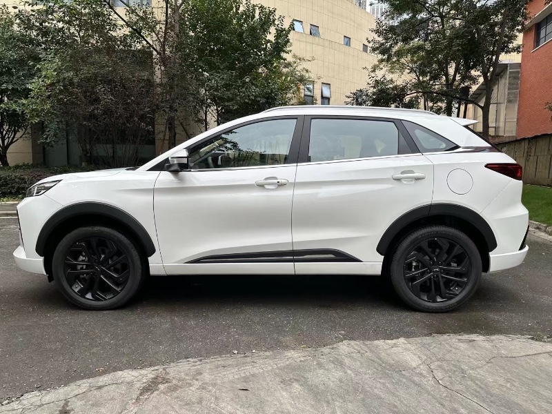 成都24年江淮QX3