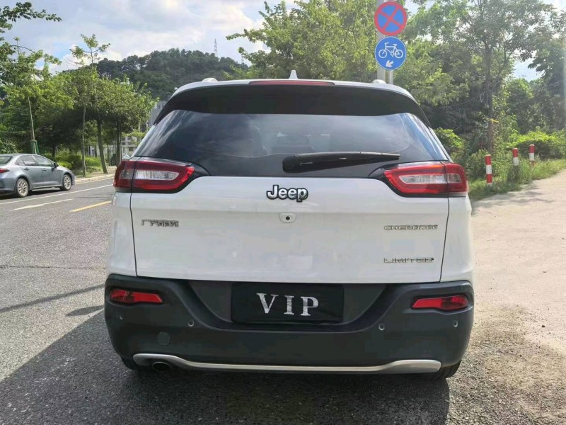 廣州18年Jeep自由光5