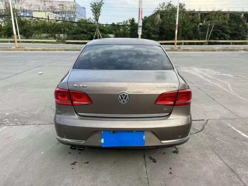 东莞15年大众迈腾2