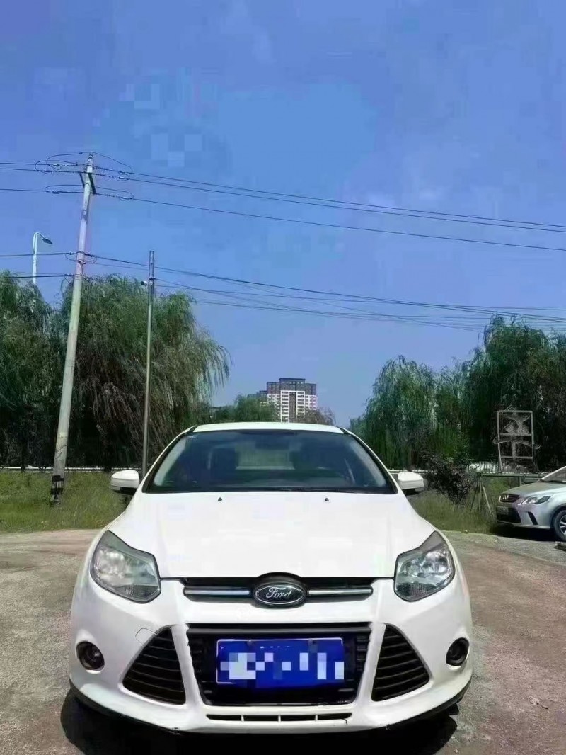 菏泽14年福特福克斯1