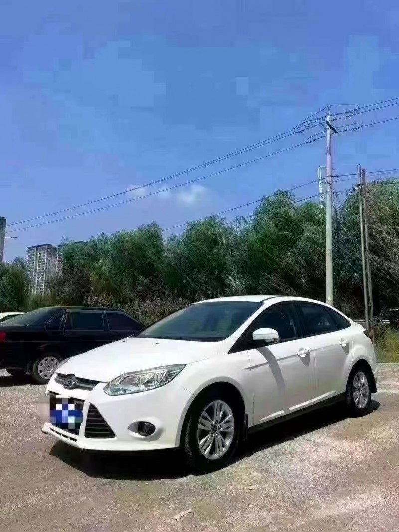 菏泽14年福特福克斯2