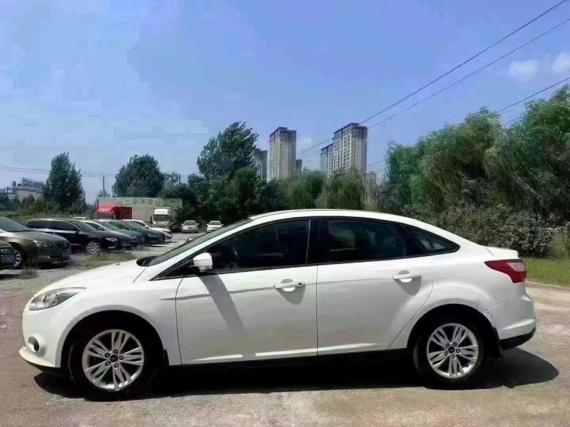 菏泽14年福特福克斯6