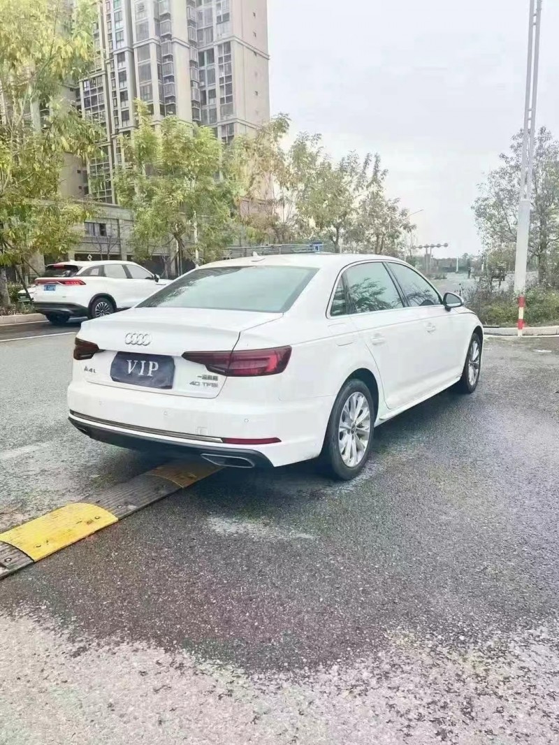 泰安20年奧迪A4L4